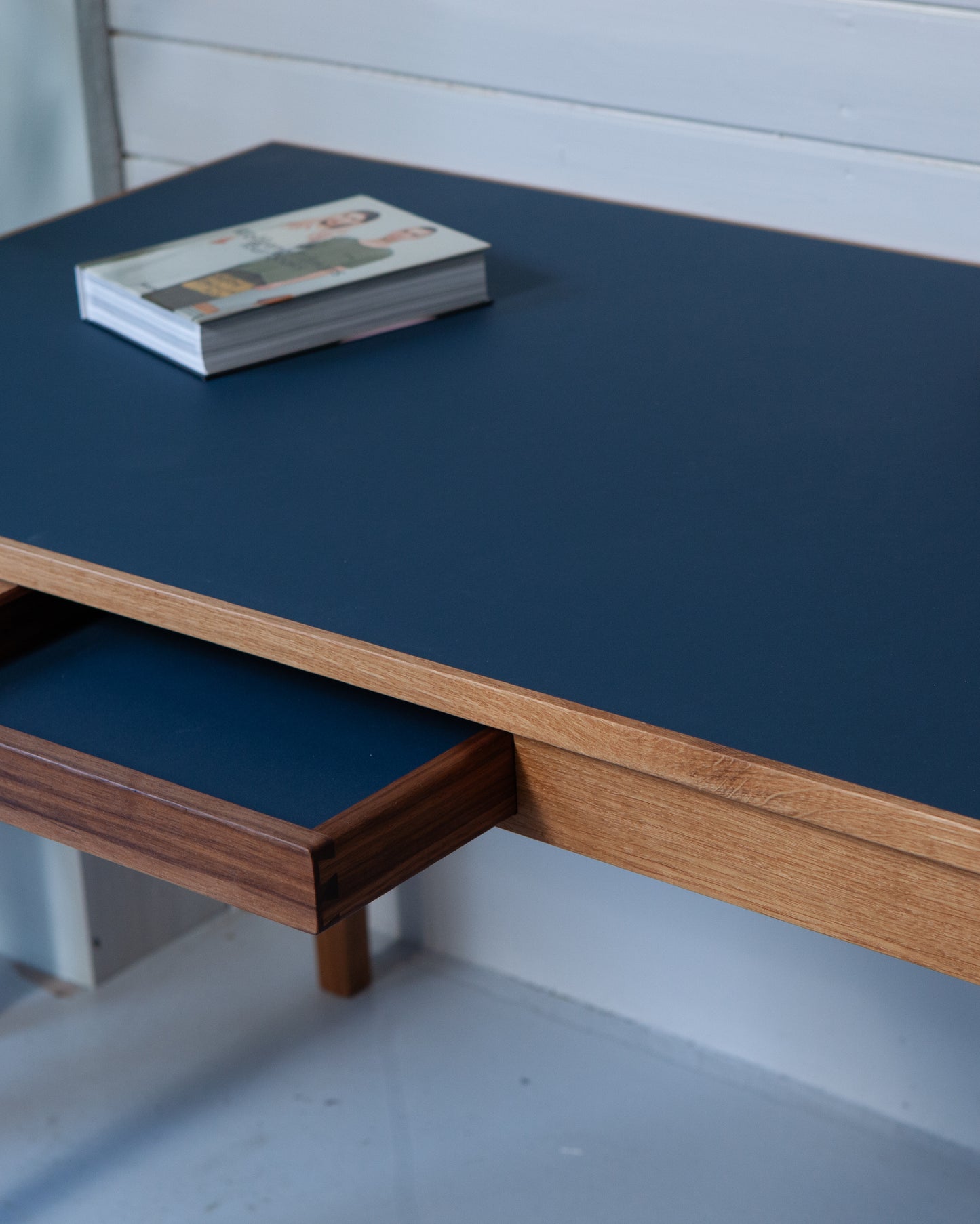 Schiller Skrivebord