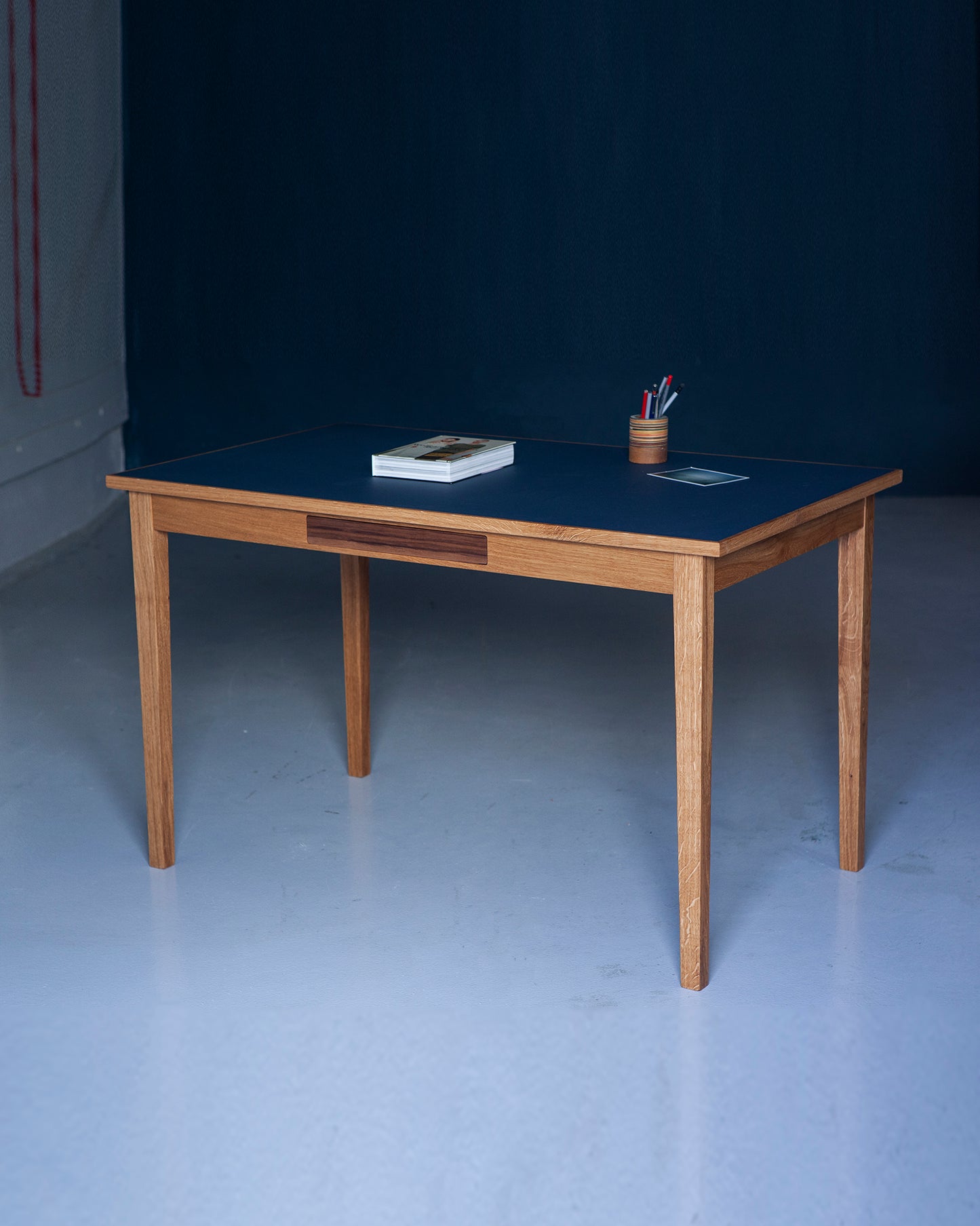 Schiller Skrivebord